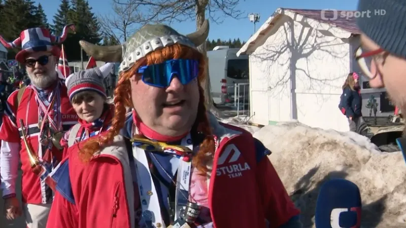 Norští fanoušci věří v Oberhofu vedle Böa i Laegreidovi