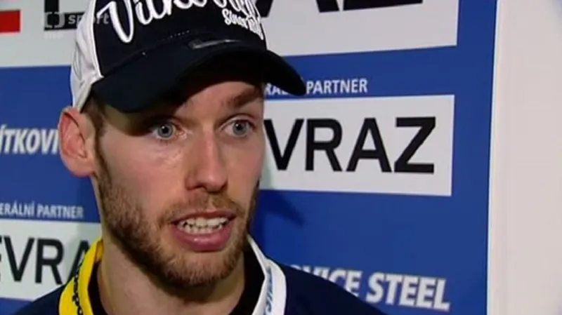 Vítkovice spílaly rozhodčím za neodpískaný faul na Svačinu