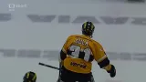Gól v utkání Třinec - Litvínov: Gula - 0:1 (11. min.)