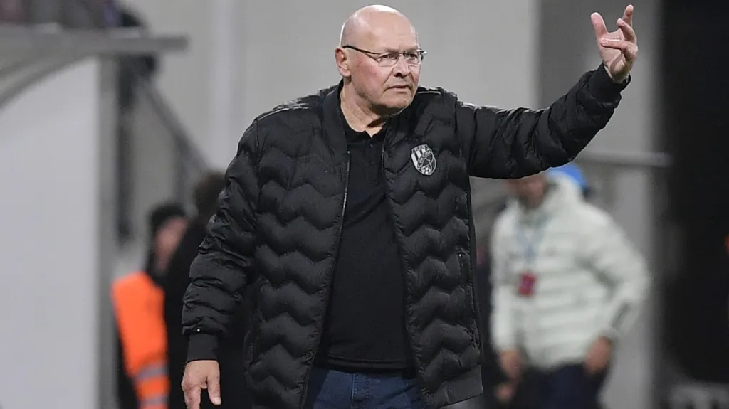 Miroslav Koubek během utkání se Spartou