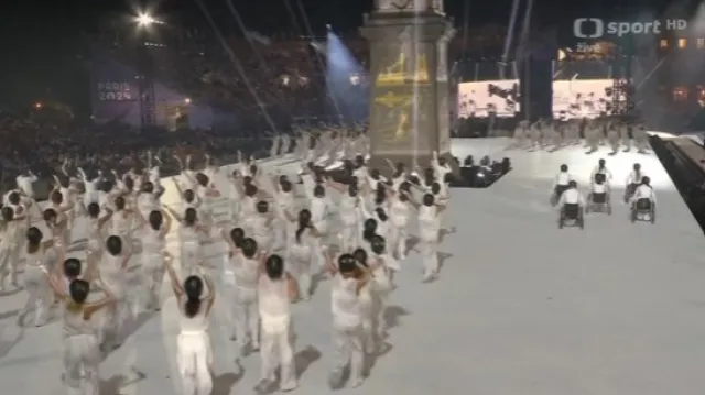 Taneční vystoupení při zahájeníí paralympijských her