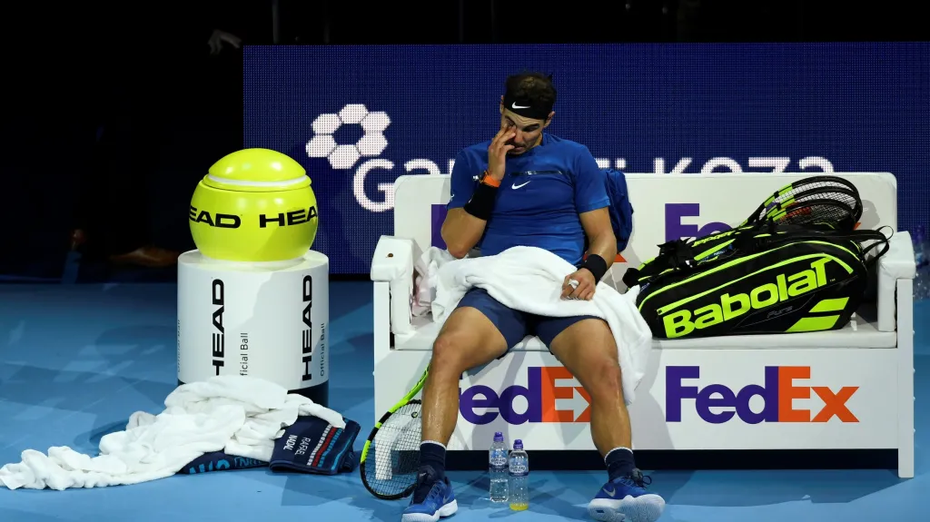 Zklamaný Rafael Nadal po utkání s Davidem Goffinem