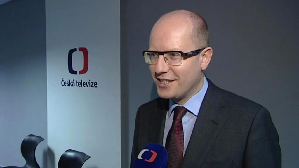 Sobotka oznámkoval svůj kabinet dvojkou