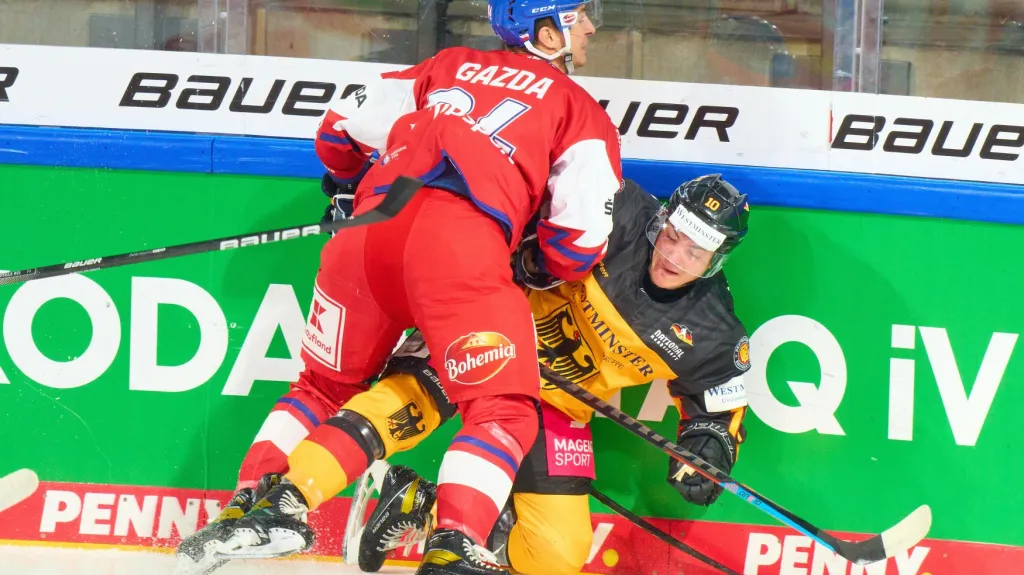 Daniel Gazda v utkání s Německem