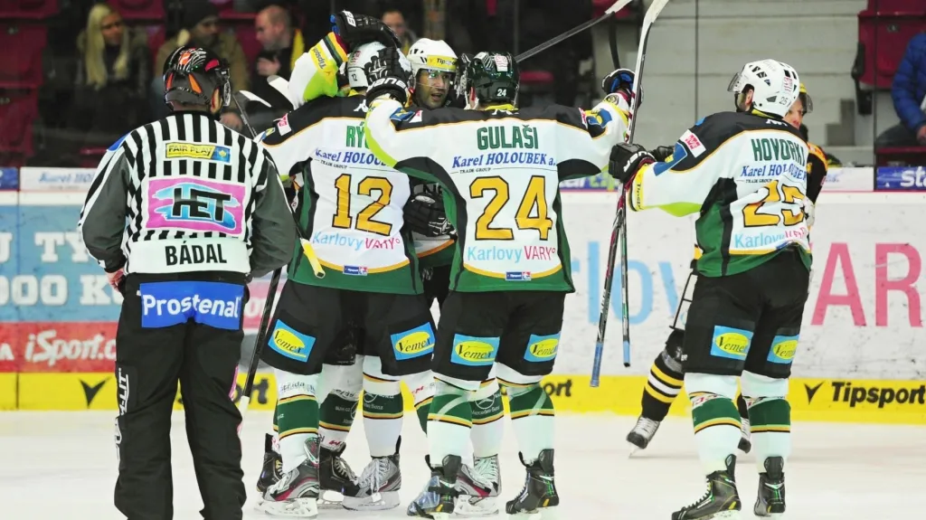 Radost hokejistů Karlových Varů