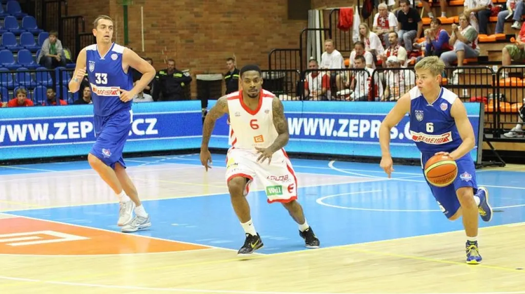 Utkání Nymburk - USK Praha