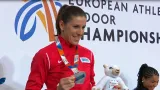 Medailový ceremoniál: Čtvrtkařka Zuzana Hejnová přebírá stříbro