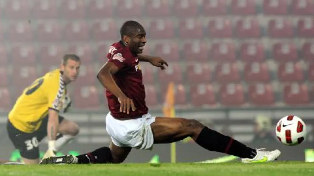 Léonard Kweuke v akci