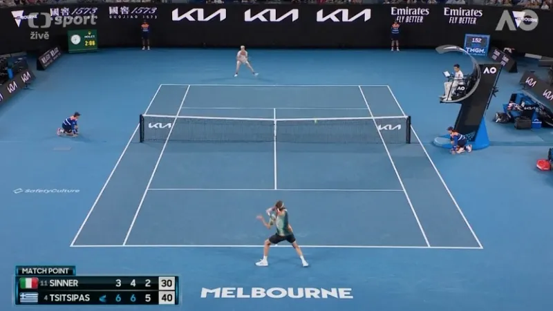 Tsitsipas porazil Sinnera a na Australian Open je opět v semifinále