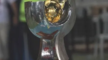 trofej tureckého Superpoháru