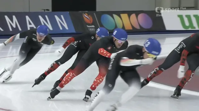 Závěr závodu s hromadným startem mužů