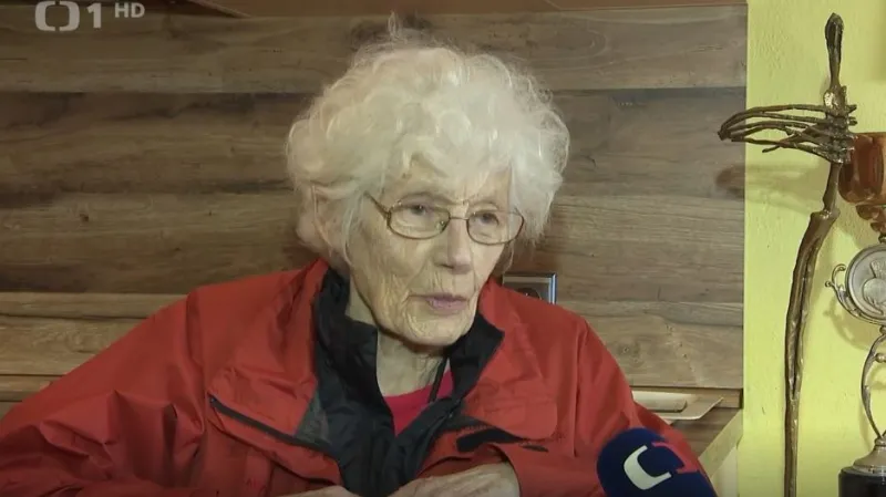 Postup Žabin ocenila i bývalá reprezentantka Olga Přidalová, která oslavila 85. narozeniny