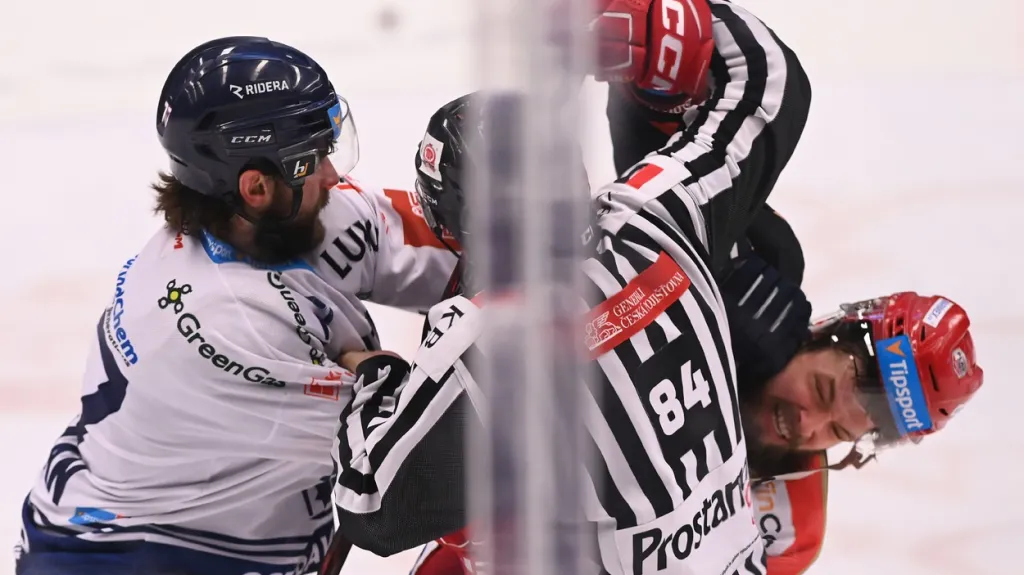 Bitka Mario Grmana a Radovana Pavlíka