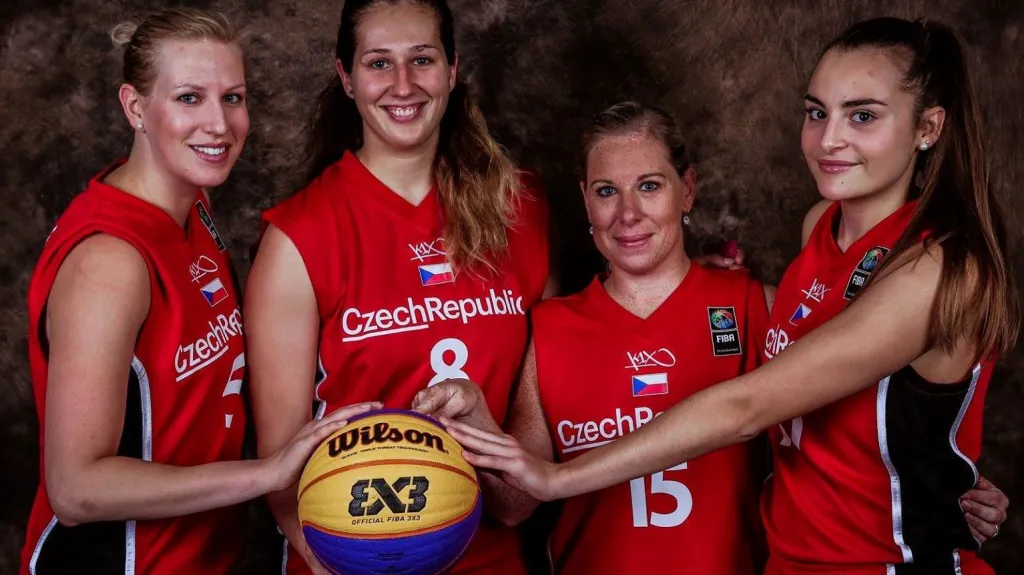 Mistryně světa z trojkového basketbalu