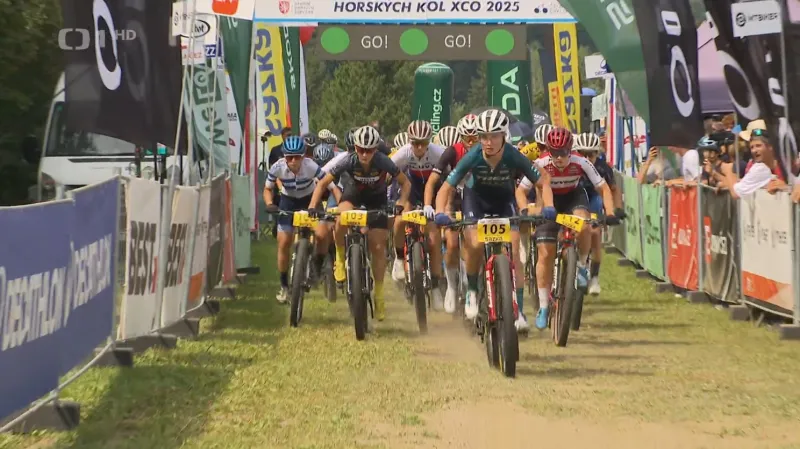 Závod ČP v cross country ovládli v Harrachově Holubová a Cink