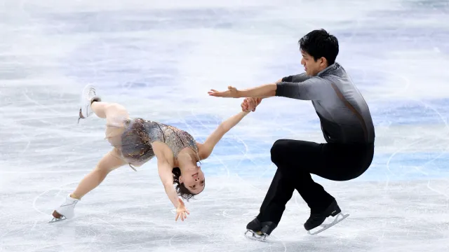 Volné jízdy sportovních dvojic na finále Grand Prix