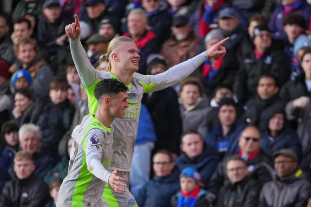 Manchester City i Aston Villa vyhrály a dál stíhají Arsenal