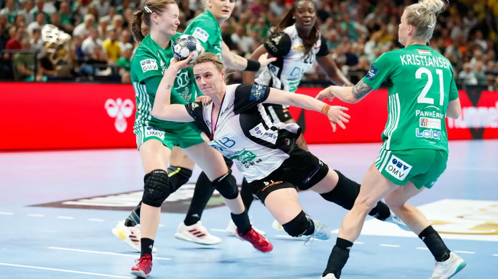  Markéta Jeřábková v dresu Kristiansandu