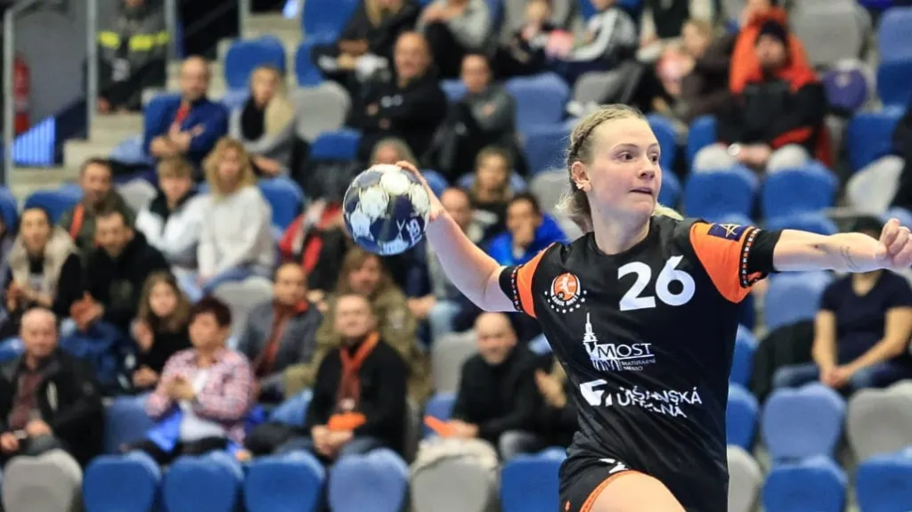 Charlotte Cholevová