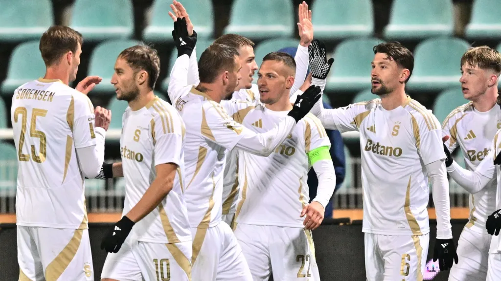 Fotbalisté Sparty se radují