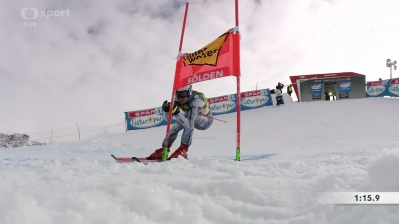 Jízda Ester Ledecké ve 2. kole obřího slalomu v Söldenu