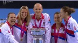 Slavnostní ceremoniál po vítězství českých tenistek ve Fed Cupu