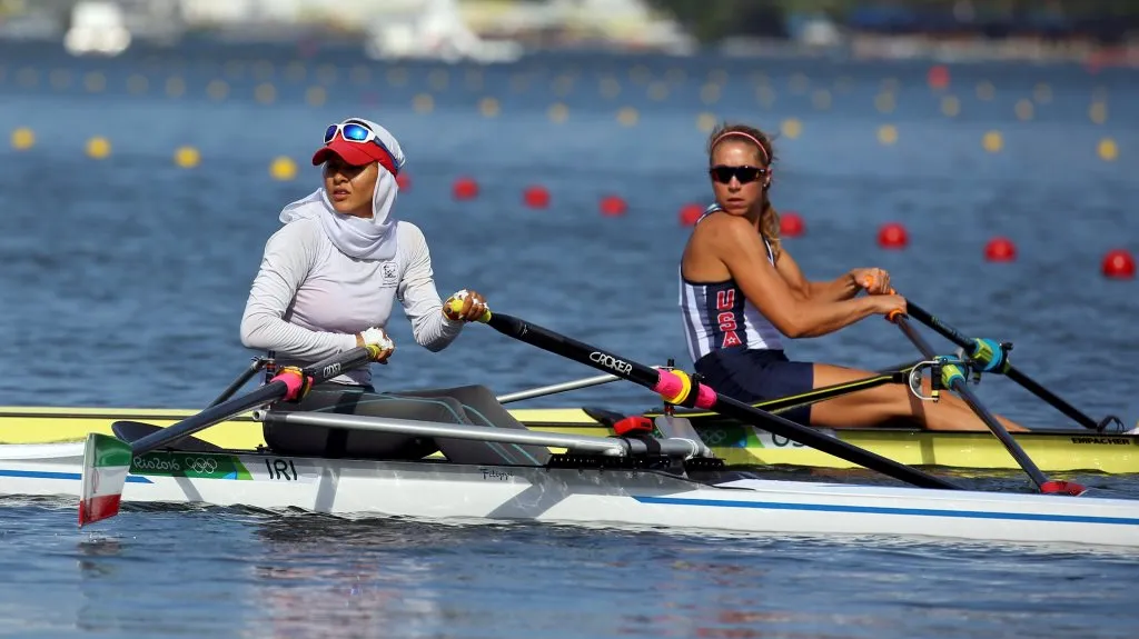 Veslařky na olympijské regatě
