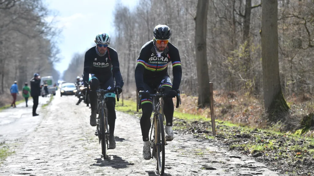 Peter Sagan se spolu s Danielem Ossem připravuje na Paříž-Roubaix