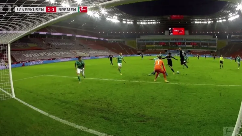 Schick zachránil Leverkusenu remízu