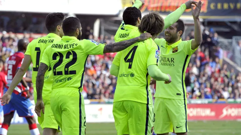 Slavící fotbalisté Barcelony