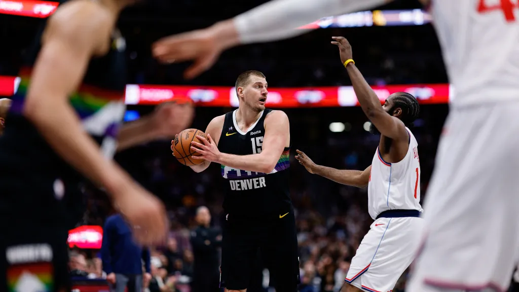 Nikola Jokič a James Harden