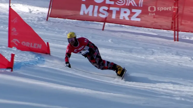 Závody SP v paralelním obřím slalomu ve snowboardingu v Krynici vyhráli Prommegger a Mikiová