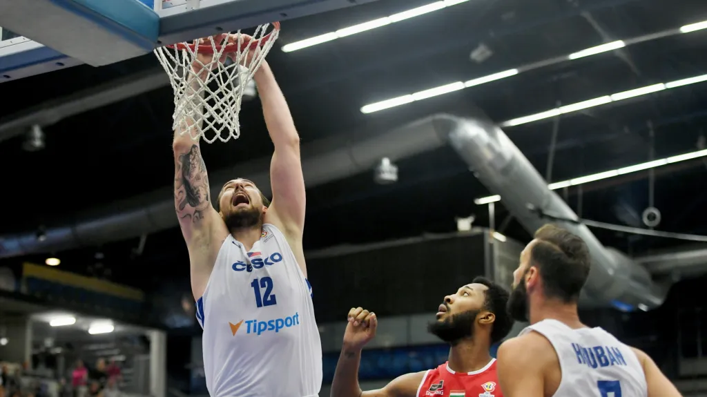 Ondřej Balvín v kvalifikačním utkání proti Maďarsku