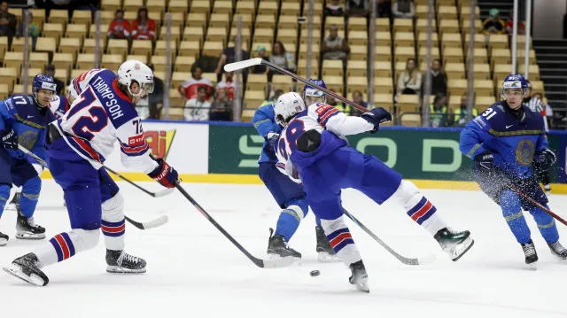 Tři americké góly za 200 sekund zlomily odpor Kazachstánu