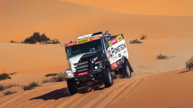 Macík ovládl předposlední etapu Dakaru a je blízko obhajobě