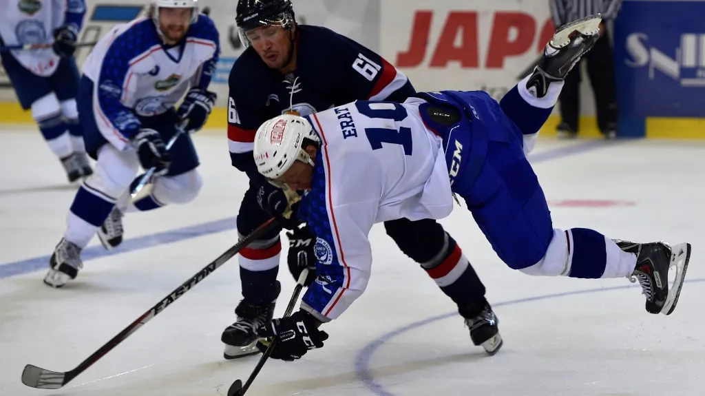 Martin Erat v dresu Komety