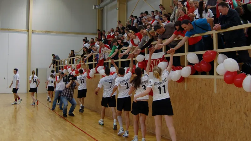 Slavící korfbalisté Brna