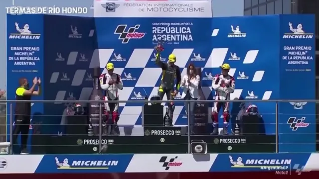 Salač závod v Argentině nedokončil