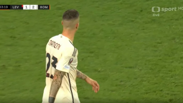 Gól v utkání Leverkusen – AS Řím: Mancini – 1:2 (83. min.)