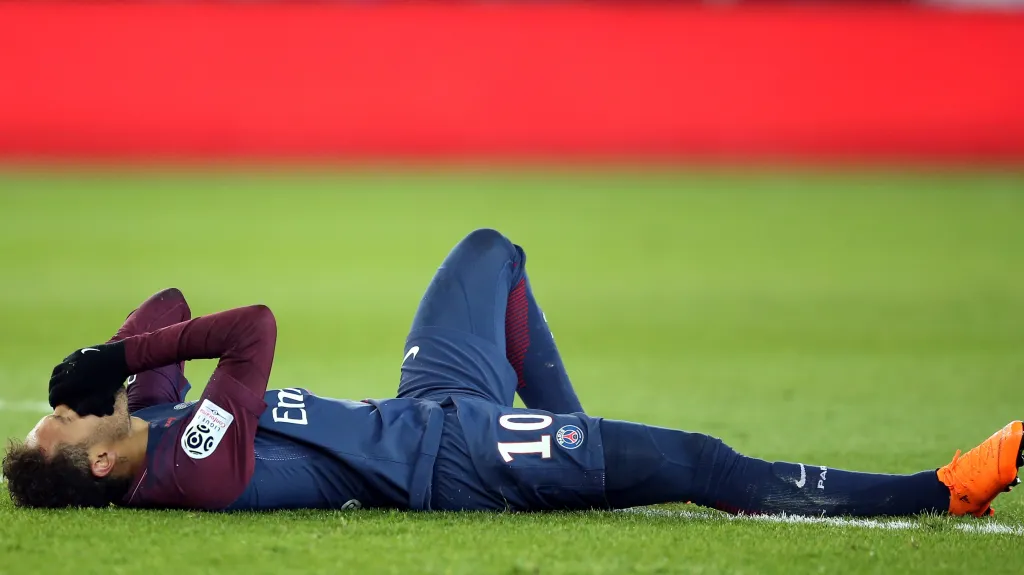 Zraněný Neymar