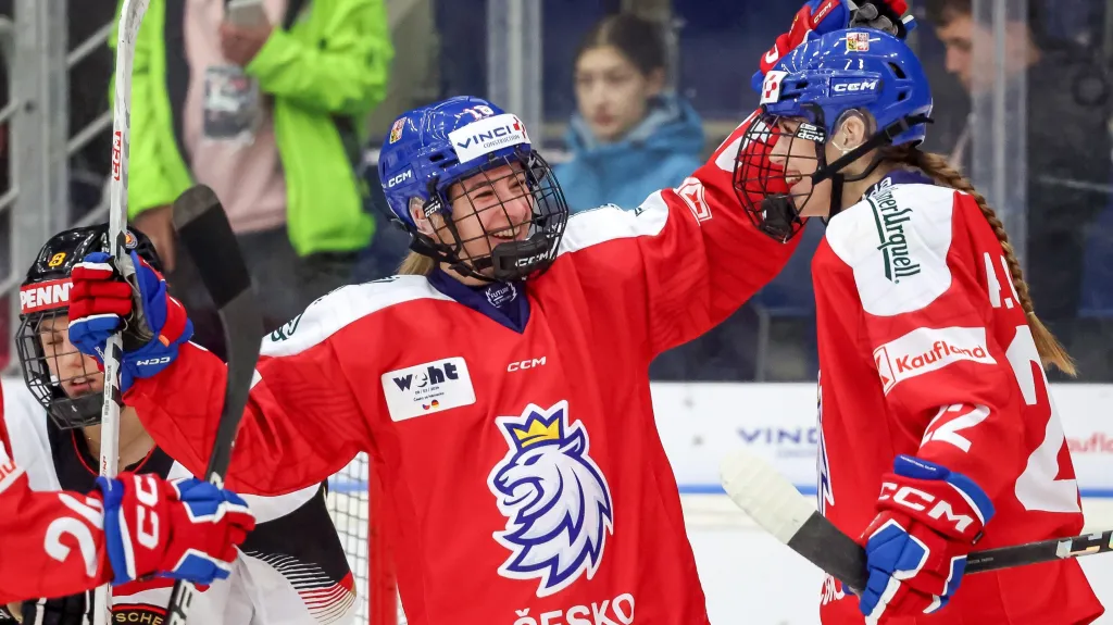 Radost českých hokejistek