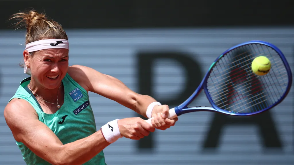 Marie Bouzková v duelu s Mirrou Andrejevovou