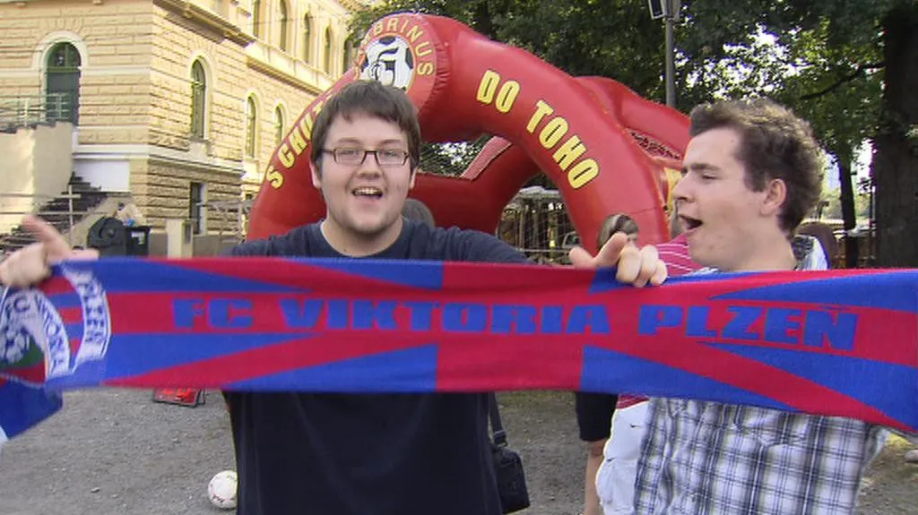 Fanoušci Plzně slaví sté výročí klubu