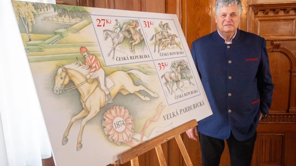 Představení známek k 150. výročí Velké pardubické
