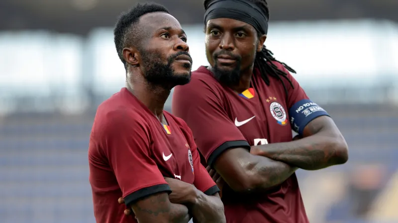 Kanga: Musíme jako mužstvo držet pohromadě