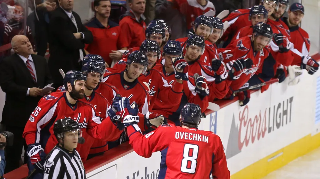 Alexandr Ovečkin slaví s Washingtonem branku