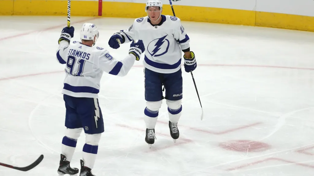 Ondřej Palát se raduje se z branky