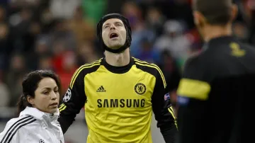 Petr Čech se brzy dostal zpátky do hry