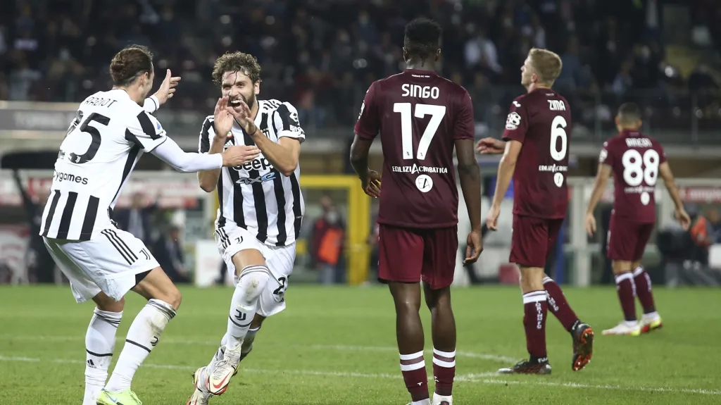 Manuel Locatelli slaví branku v dresu Juventusu