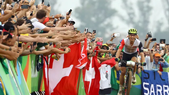 Závěr olympijského závodu bikerů